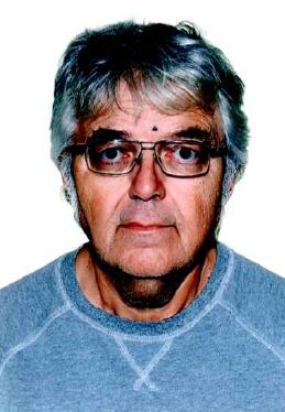 Perfecto Sansalvador Botella área de Turismo y Agricultura